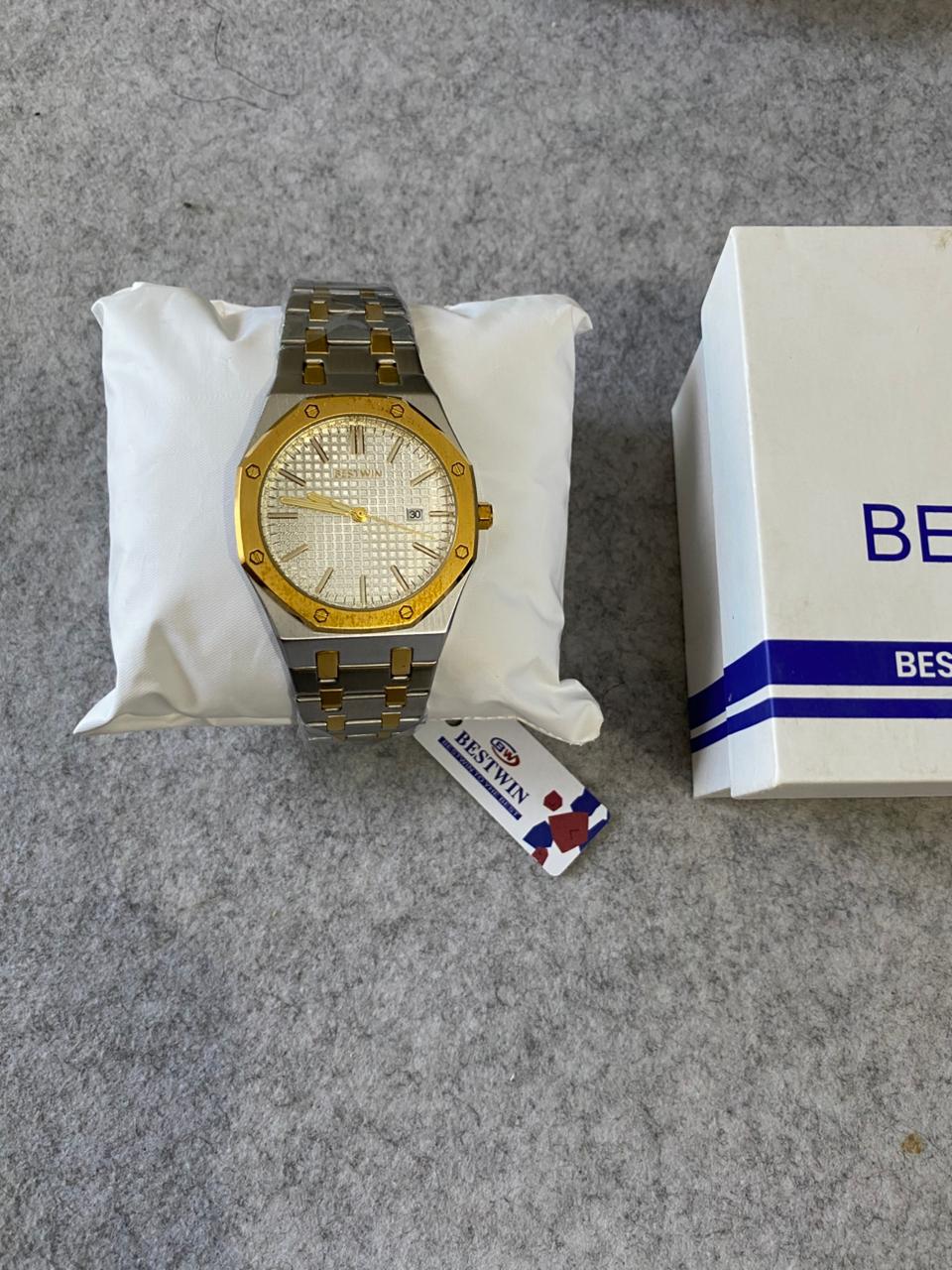 BETSWIN Luxury Blue Dial Silver Chain Quartz Watch with Date – New Arrival