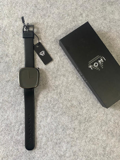 TOMI Modern Minimalist Quartz Watch – Matte Grey Dial with Soft Grey Leather Strap